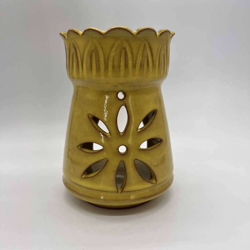 Lotus Aroma Pot: Mustard Flower Design